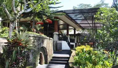 Kupu Kupu Barong Villas & Tree Spa