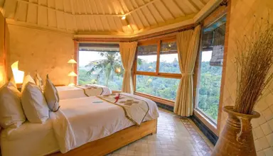 Kupu Kupu Barong Villas & Tree Spa