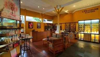 Kupu Kupu Barong Villas & Tree Spa