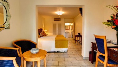 Kura Hulanda Lodge