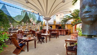 Kura Hulanda Lodge