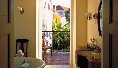 Kura Hulanda Lodge