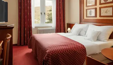 Kurhotel Smetana-Vysehrad