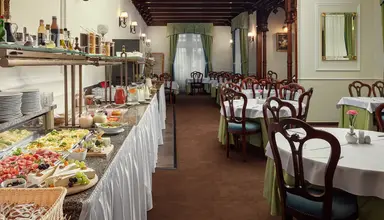Kurhotel Smetana-Vysehrad