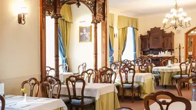 Kurhotel Smetana-Vysehrad