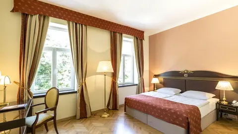 Hotel Kvarner Palace