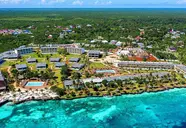 Kwanza Resort By Sunrise
