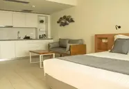 Kyma Suites