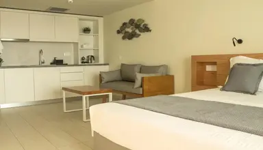 Kyma Suites