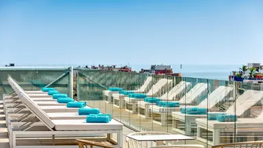 L' Azure