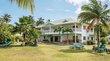 L'Habitacion Cerf Island
