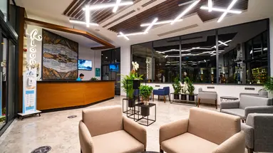 L Hotel