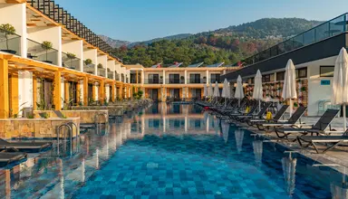L Hotel