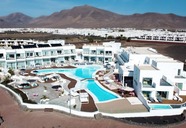 La Cala Suites