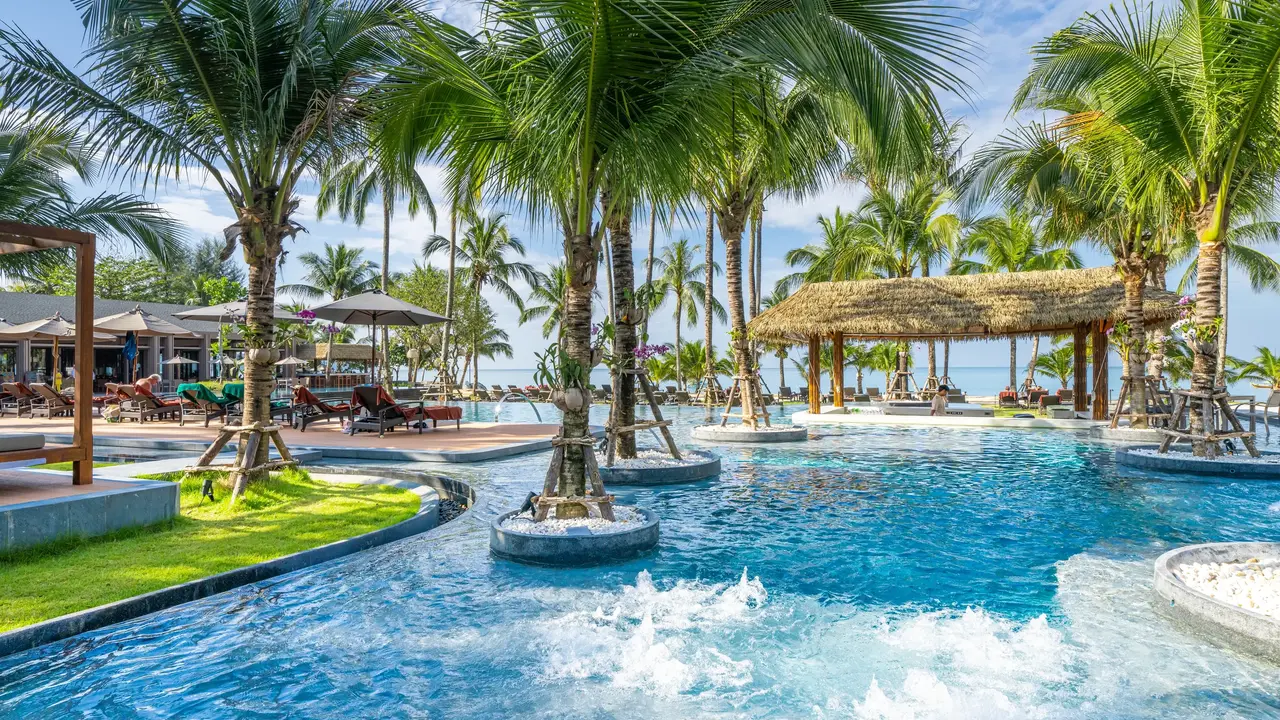 La Flora Resort & Spa
