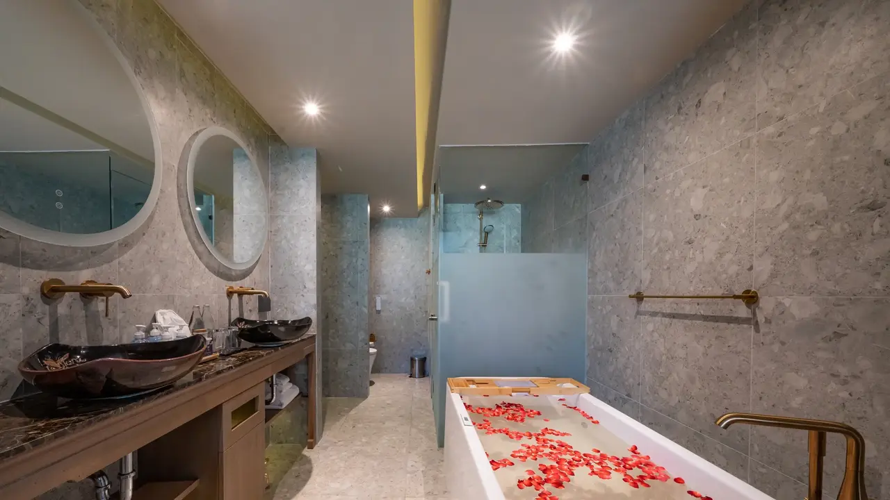 La Flora Resort & Spa