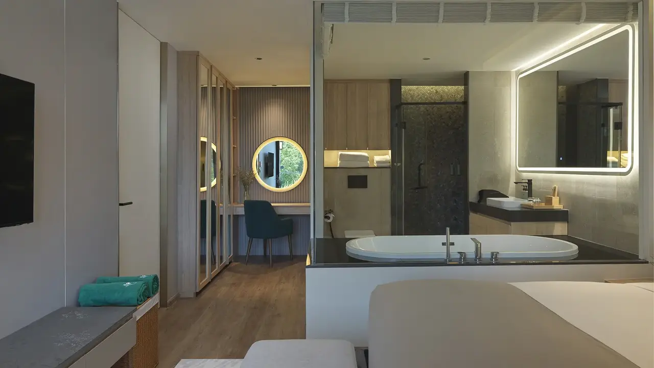 La Green Hotel & Residence