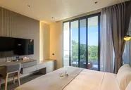 La Green Hotel & Residence