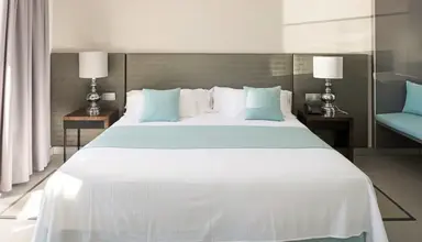 La Isla y el Mar