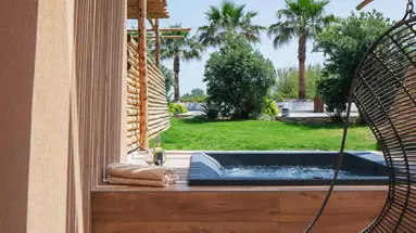 La Mer Resort & Spa