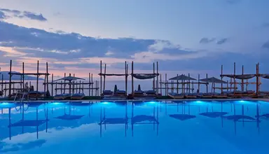 La Mer Resort & Spa