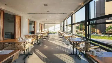 La Mer Resort & Spa