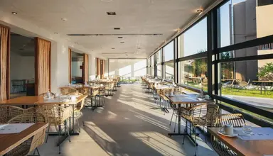 La Mer Resort & Spa
