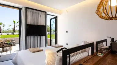 La Mer Resort & Spa