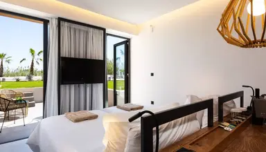 La Mer Resort & Spa