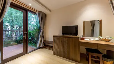 La Paloma Resort
