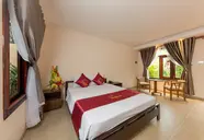La Paloma Resort