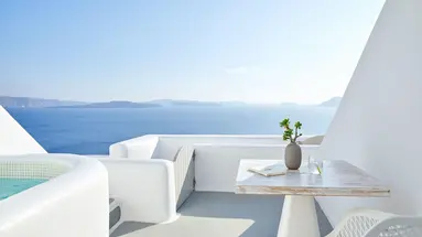 La Perla Villas and Suites