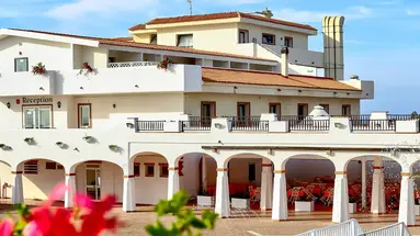 La Plage Noire Resort