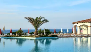 La Plage Noire Resort