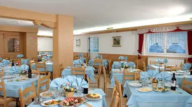 La Roccia (Ponte Di Legno)