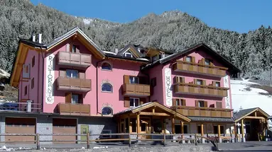 La Roccia (Ponte Di Legno)