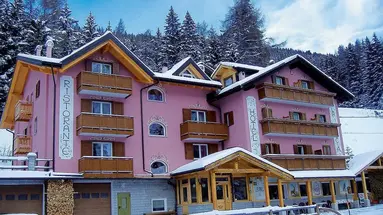 La Roccia (Ponte Di Legno)