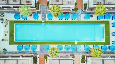 La Rosa Waves Resort