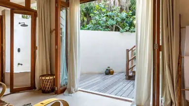 La Valise Tulum