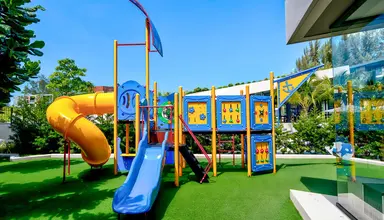 La Vela Khao Lak