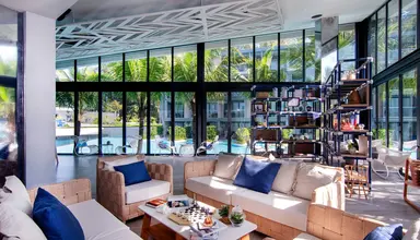 La Vela Khao Lak