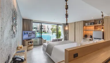 La Vela Khao Lak