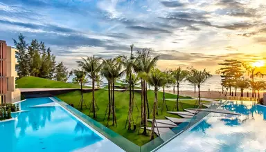 La Vela Khao Lak