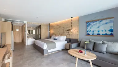 La Vela Khao Lak