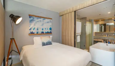 La Vela Khao Lak