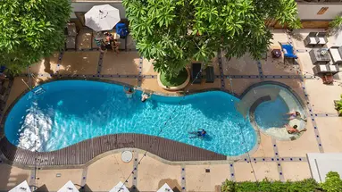 La Vintage Resort By Poppa Palace