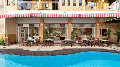 La Vintage Resort By Poppa Palace