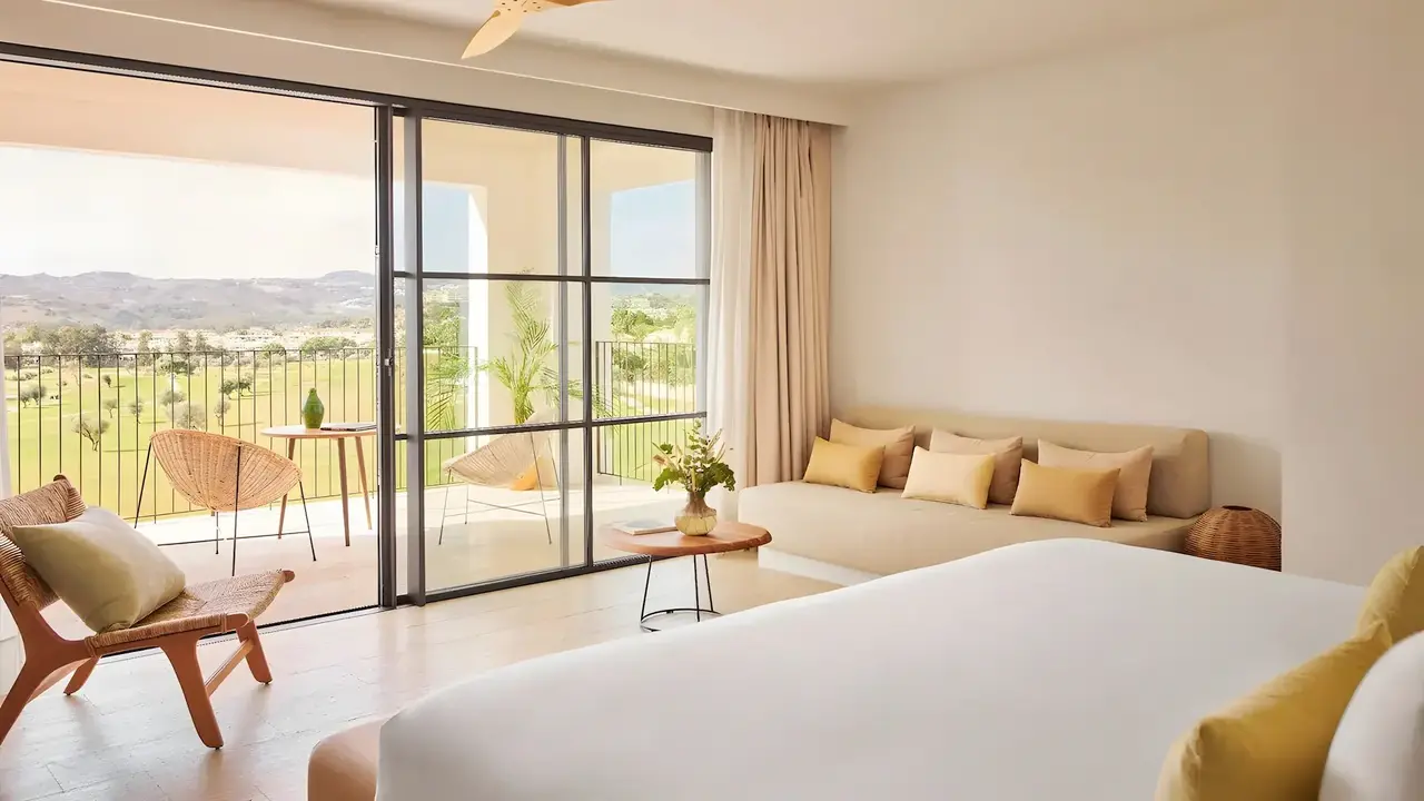 La Zambra Resort By Hyatt