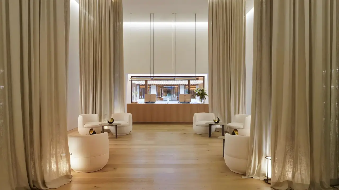 La Zambra Resort By Hyatt