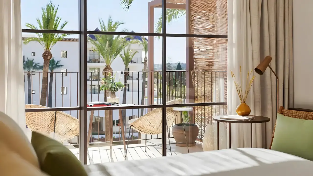 La Zambra Resort By Hyatt